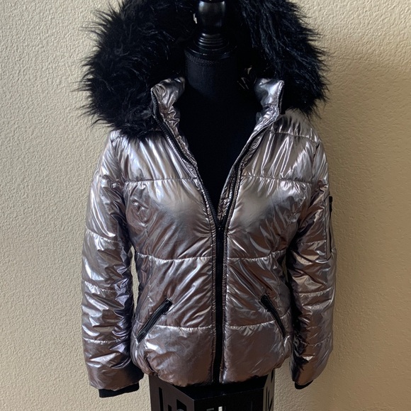 Urban Republic Silver Puffer Jacket with Black Faux Fur Hood - Picture 1 of 12